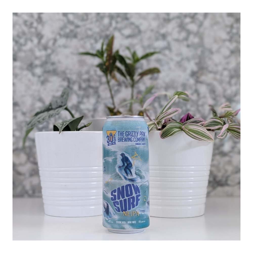 Snow Surf New England IPA by The Grizzly Paw Brewing Company, beer label